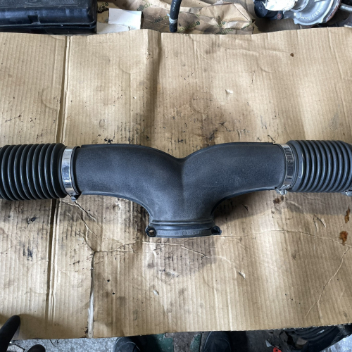 Въздуховод 7L5129760 Дебитомер 0281002435 Porsche Cayenne S 4.5 2005г 9PA
