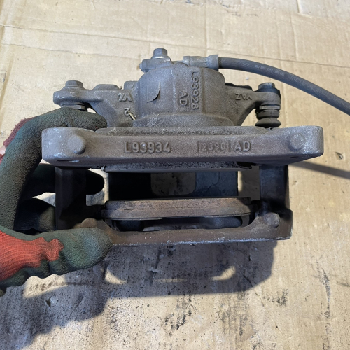 Спирачен Апарат Преден Ляв L93934 Volkswagen ID.3 E11 pro
