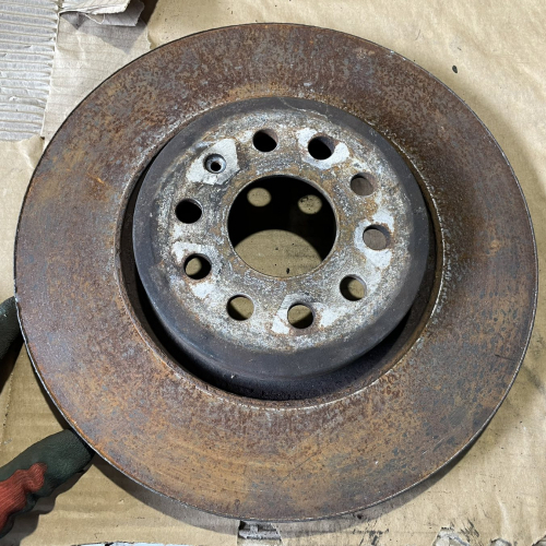 Спирачен Диск Преден Ляв Volkswagen ID.3 E11 PRO