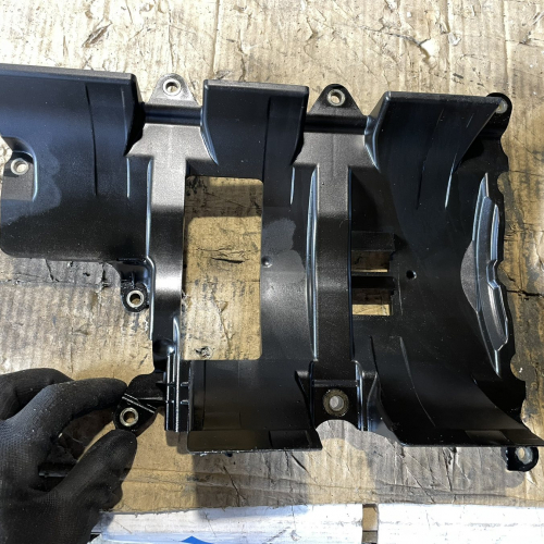 Масло Събирач Дефлектор a6421800185 Mercedes E class W211 V6 320CDI 4matic