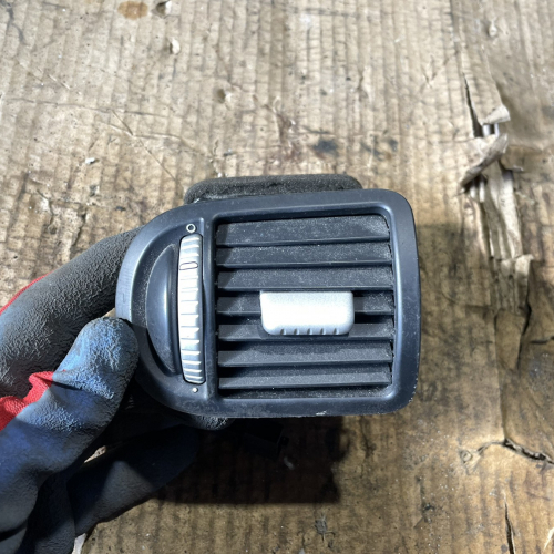 Въздушен Отвор Лява Страна 7L5819703A Porsche Cayenne S 4.5 2005г 9PA