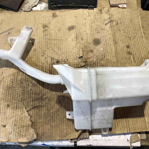 Казанче Течност за Чистачки SUZUKI SX4 S-Cross 1.4 DITC HYBRID ALLGRIP 6AT