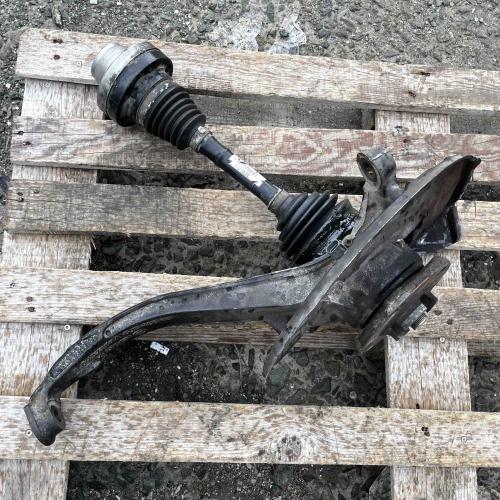 Ляв Шенкел Главина 7L0407257A Porsche Cayenne S 4.5 2005г 9PA