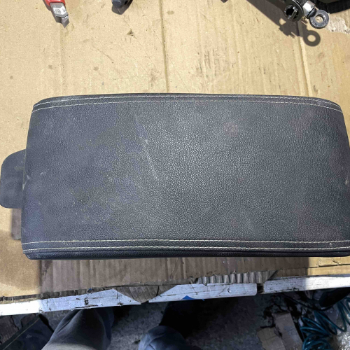 Подлакътник Черен Armlehne Schwarz 202130067785.5 Toyota GT86 2018 Subaru BRZ