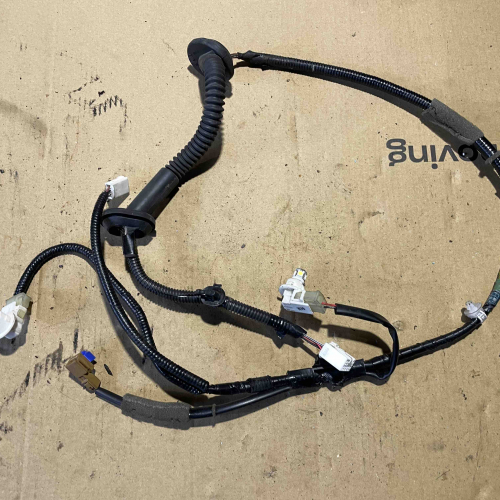 Окабеляване Капак Багажник 81811CA000 Toyota GT86 2018 Subaru BRZ