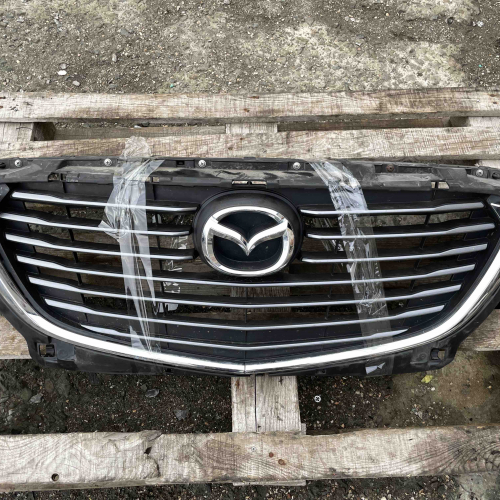 Предна Решетка Mazda CX3 77kW 1.5дизел 2015