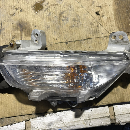 Десен Мигач b45a51350 Mazda3 2014 2.0бен 121kW