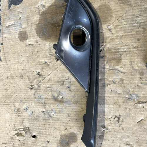 Облицовка Рамка за Ляв Халоген d10j-50c21 Mazda CX3 77kW 1.5дизел 2015