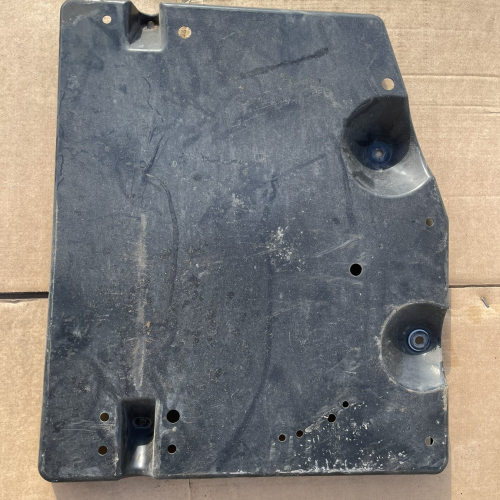 Кора под Резервоара Дясно 42045CA020 Toyota GT86 2018 Subaru BRZ