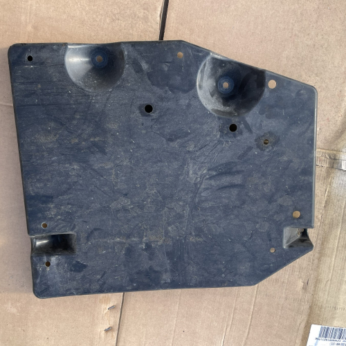 Кора под Резервоара Ляво 42045CA030 Toyota GT86 2018 Subaru BRZ