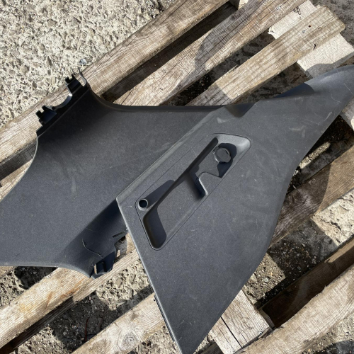 Кора Облицовка Багажник Дясно 10A867288C VW ID.3 E11 pro