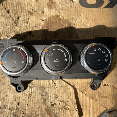 Управление Климатроник DA6S61190A Mazda CX3 4х4 77kW 1.5дизел 2015