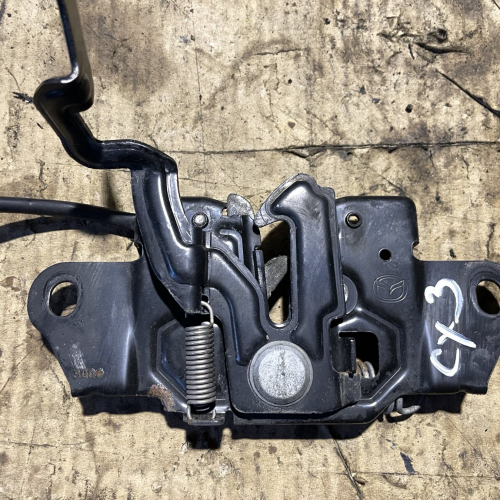 Закопчалка Брава Преден Капак Mazda CX3 4х4 77kW 1.5дизел 2015