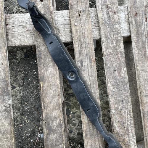 Уплътнение Ляв Калник D10E56396 Mazda CX3 4х4 77kW 1.5дизел 2015