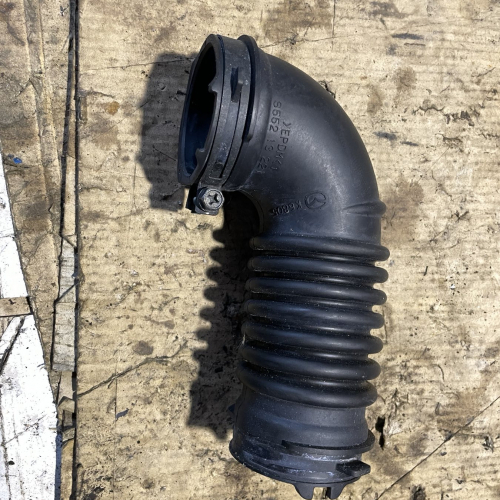 Въздуховод Въздушен Филтър S55213221 Mazda CX3 4х4 77kW 1.5дизел 2015