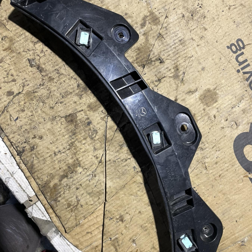 Държач Лайсна Калник Лява Страна D10F51U40 Mazda CX3 4х4 77kW 1.5дизел 2015