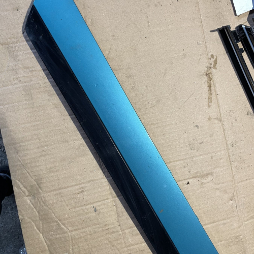 Облицовка Лайсна Предна Броня 10A807155A Volkswagen ID.3 E11 pro