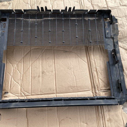 Всмукателен Въздуховод Радиатори 1EA121281C Volkswagen ID.3 E11 PRO