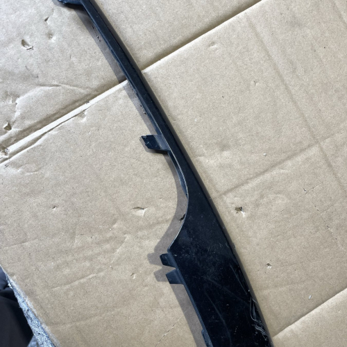 Лява Лайсна Предна Броня 7P5807877 Porsche Cayenne 3.0D 92A/2012г