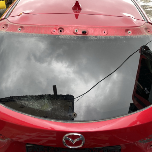 Пета Врата Багажник Mazda3 2014 2.0бен 121kW