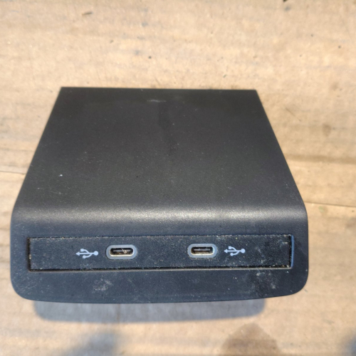USB Port Модул 5NA035736 Volkswagen ID.3 E11 pro