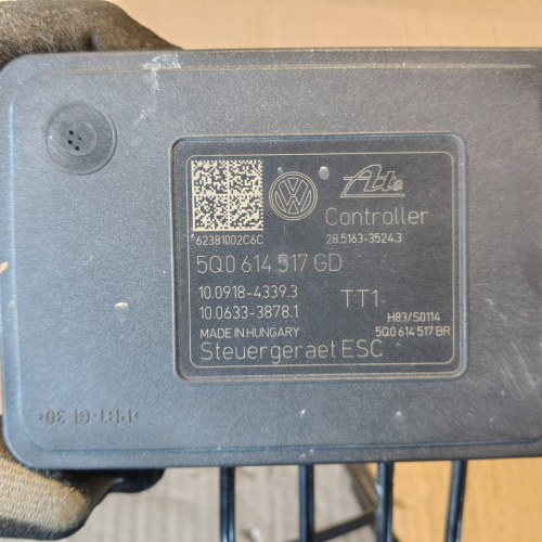 ABS Помпа 5Q0614517GD Volkswagen Passat B9 1.5 eTSI 150кс 2024г Бензин Комби
