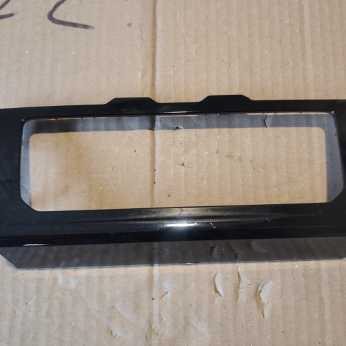 Рамка Облицовка Панел Климатик 3G8863041 Volkswagen Passat B9 1.5 eTSI 150кс 2024г Бензин