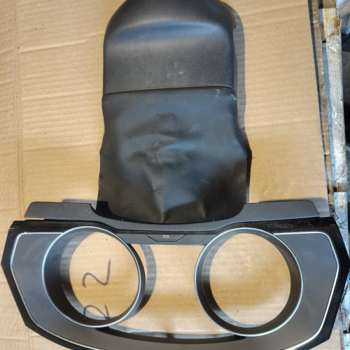 Облицовка Рамка Километраж 3G1858366A Volkswagen Passat B9 1.5 eTSI 150кс 2024г Бензин