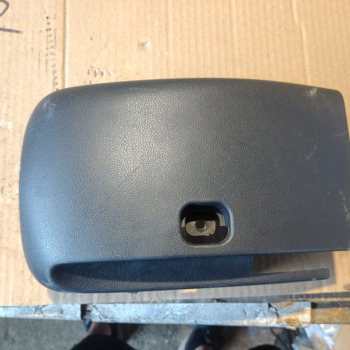 Облицовка Кора под Волана 3G0858559 Volkswagen Passat B9 1.5 eTSI 150кс 2024г Бензин