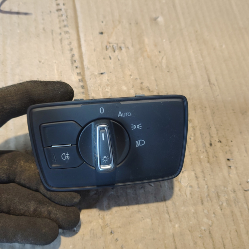 Превключвател Светлини 3G0941633J Volkswagen Passat B9 1.5 eTSI 150кс 2024г Бензин