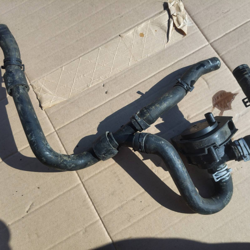 Водна Циркулационна Помпа 5Q0965567 Volkswagen Passat B9 1.5 eTSI 150кс 2024г