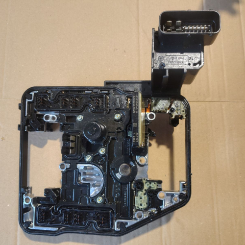 Мехатроник Контролен Модул DSG 7ст DQ200 0AM927769N Volkswagen Passat B9 1.5 eTSI 150кс 2024г