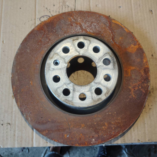 Спирачен Диск 5G615301J Volkswagen Passat B9 1.5 eTSI 150кс 2024г